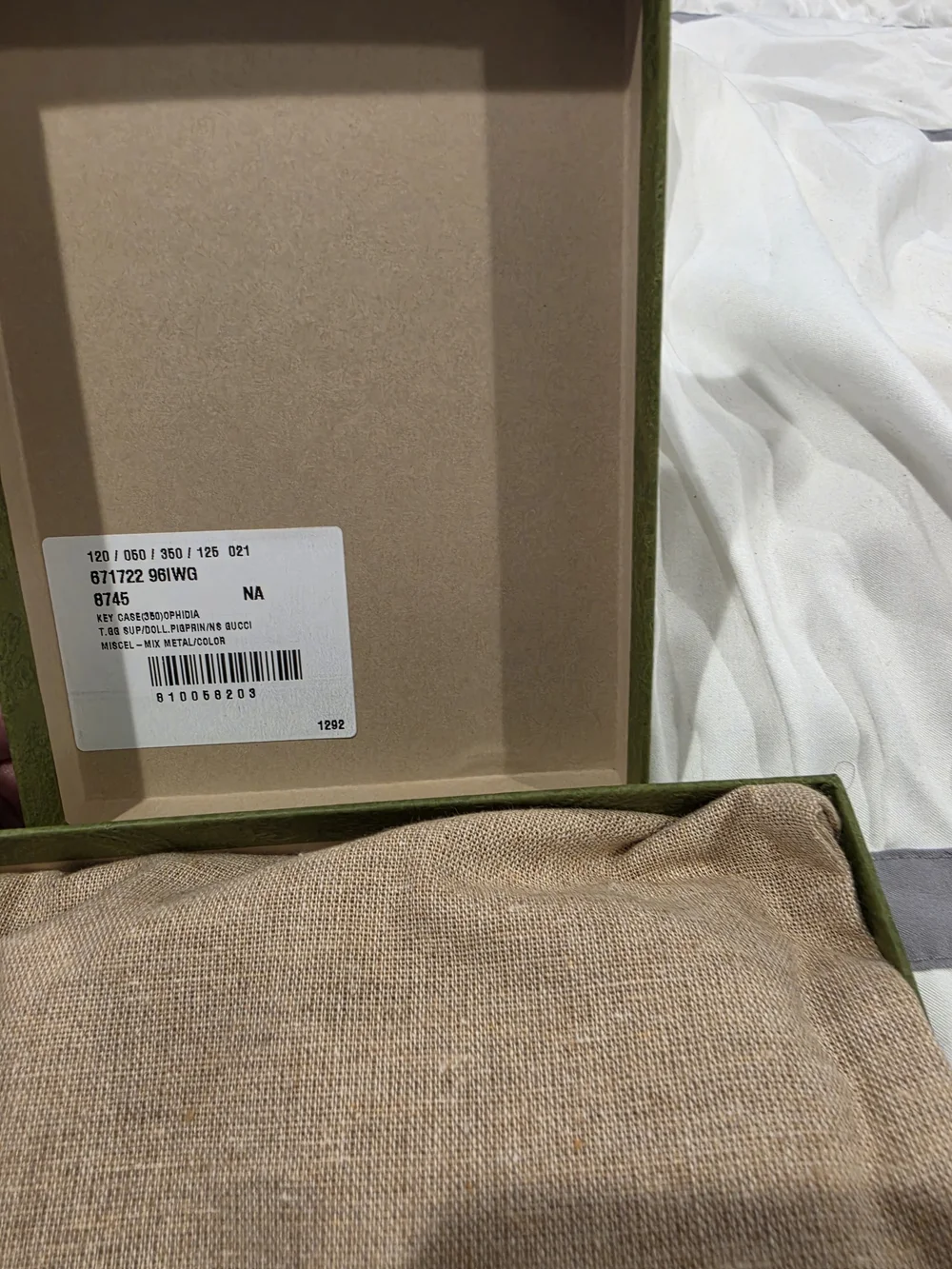 Authentic GUCCI Wallet With Chain